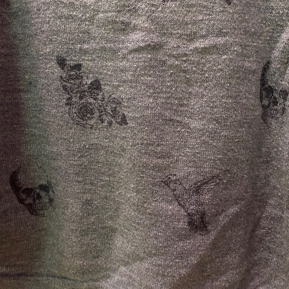 Skull Cashmere Cotton V-neck Large skulls butterflies hummingbirds flowers - Picture 4 of 8